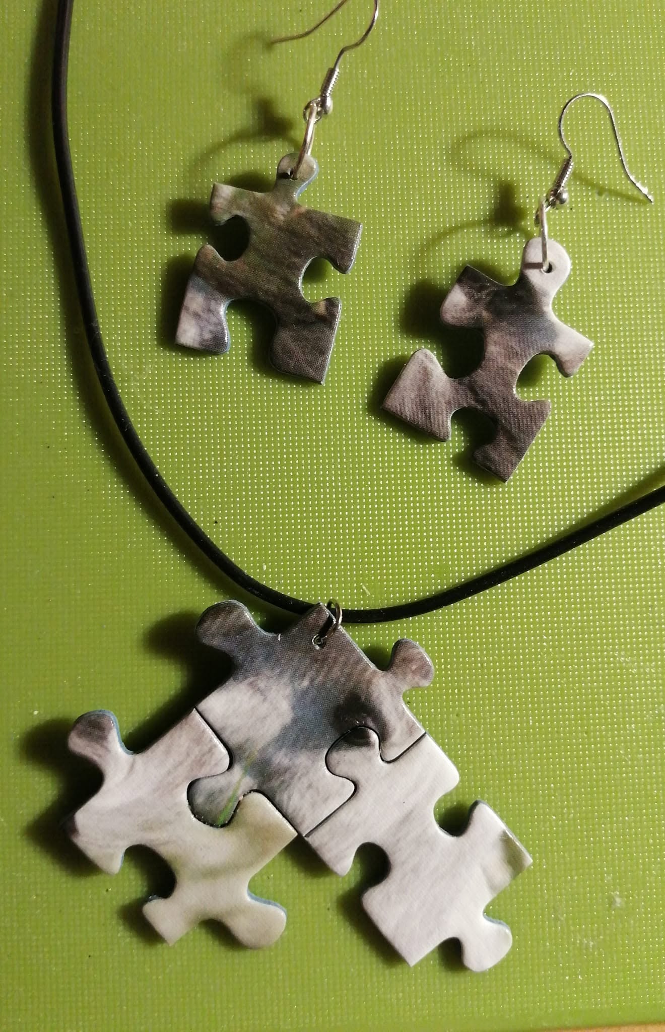 Márvány puzzle ékszer szett